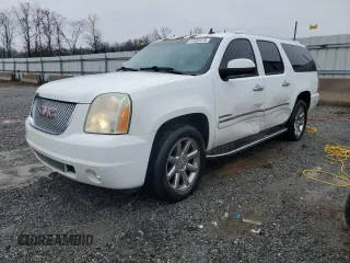 2012 GMC Yukon XL Denali with VIN 1GKS1MEF0CR243497, listed as a Copart auction lot 41655475 with 201,270 mi miles and Salvage Title. Bid and sale history available at carsss.com. Image 1.