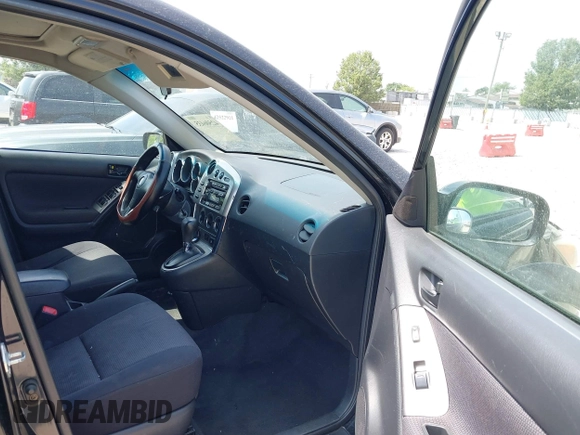 2006 Pontiac Vibe with VIN 5Y2SL65876Z452775, listed as a IAAI auction lot 42506435 with 180,042 mi miles and . Bid and sale history available at DreamBid. Image 5.