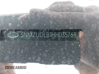 2017 Hyundai Santa Fe 2.4L с VIN 5NMZUDLB1HH035769, выставлен на аукционе IAAI как лот 42764052 с пробегом 73 139 миль миль и . История ставок и продаж доступна на DreamBid. Изображение 17.
