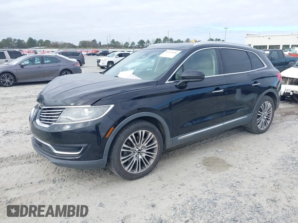 2017 Lincoln MKX Reserve with VIN 2LMPJ6LR0HBL16324, listed as a IAAI auction lot 41157696 with 118,028 mi miles. Bid and sale history available at carsss.com. Image 2.