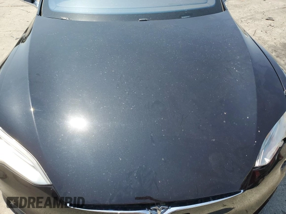 2016 Tesla Model S 90D z VIN 5YJSA1E29GF158774, wystawiony jako Copart lot #60143405 z przebiegiem Nie podano mil oraz Szkoda całkowita • Salvage title. Historia ofert i sprzedaży dostępna na DreamBid. Obrazek 11.