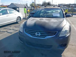2010 Nissan Altima 2.5 S with VIN 1N4AL2AP4AN422205, listed as a IAAI auction lot 41814672 with 196,753 mi miles. Bid and sale history available at carsss.com. Image 13.