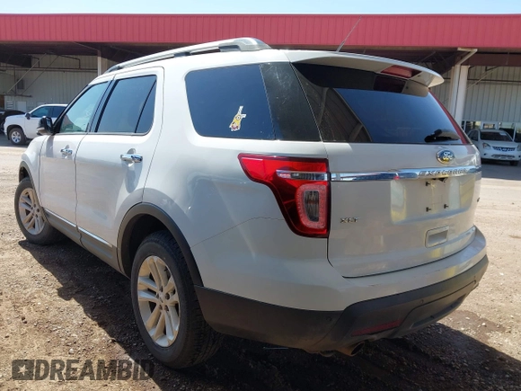 2013 Ford Explorer XLT with VIN 1FM5K8D8XDGA27164, listed as a IAAI auction lot 41949445 with 358,292 mi miles and . Bid and sale history available at DreamBid. Image 3.
