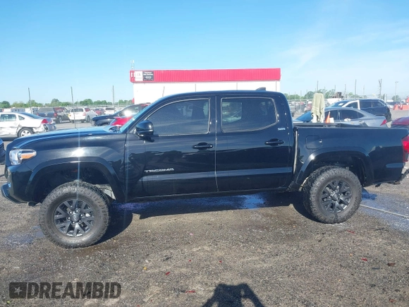 2023 Toyota Tacoma SR5 z VIN 3TYAZ5CN5PT036387, wystawiony jako IAAI lot #42077284 z przebiegiem 34 568 mil mil oraz . Historia ofert i sprzedaży dostępna na DreamBid. Obrazek 14.