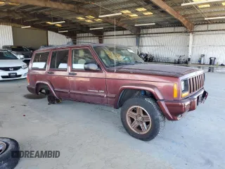 2000 Jeep Cherokee Classic with VIN 1J4FF58S8YL135534, listed as a Copart auction lot 62211335 with 108,888 mi miles and Salvage title. Bid and sale history available at DreamBid. Image 4.