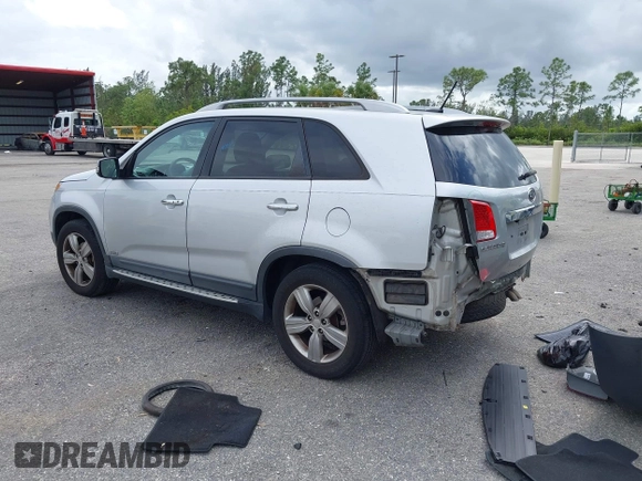 2012 Kia Sorento EX with VIN 5XYKUDA20CG206132, listed as a IAAI auction lot 42018015 with 138,158 mi miles. Bid and sale history available at carsss.com. Image 3.