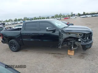 2019 Ram 1500 Big Horn z VIN 1C6RREFT4KN769609, wystawiony jako IAAI lot #42401229 z przebiegiem 46 049 mil mil oraz . Historia ofert i sprzedaży dostępna na DreamBid. Obrazek 14.