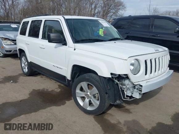2014 Jeep Patriot Latitude with VIN 1C4NJRFB0ED778170, listed as a IAAI auction lot 41870418 with 54,624 mi miles. Bid and sale history available at carsss.com. Image 1.