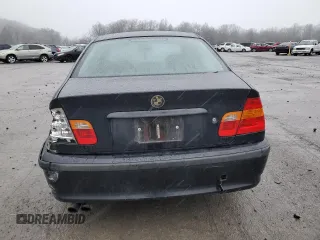 2005 BMW 3 Series 325xi with VIN WBAEU33485PR18875, listed as a Copart auction lot 81917134 with 204,937 mi miles and Salvage Title. Bid and sale history available at carsss.com. Image 6.