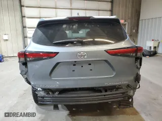 2022 Toyota Highlander Platinum with VIN 5TDFZRBH3NS219756, listed as a Copart auction lot 87193104 with 35,501 mi miles and Salvage Title. Bid and sale history available at carsss.com. Image 6.