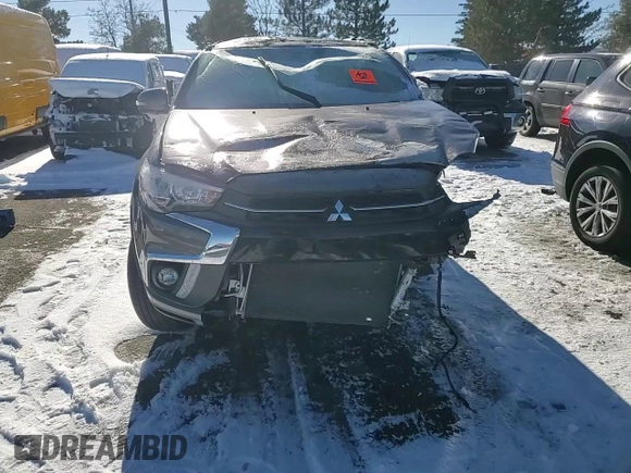 2018 Mitsubishi Outlander SEL z VIN JA4AR4AW5JZ016013, wystawiony jako Copart lot #87653585 z przebiegiem Nie podano mil oraz Szkody całkowita. Historia ofert i sprzedaży dostępna na DreamBid. Obrazek 11.