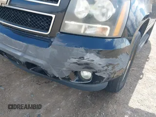 2009 Chevrolet Tahoe 1LT z VIN 1GNFK23069R150402, wystawiony jako IAAI lot #41900889 z przebiegiem 200 788 mil mil oraz . Historia ofert i sprzedaży dostępna na DreamBid. Obrazek 6.