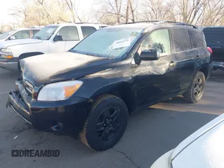2008 Toyota RAV4 with VIN JTMBK33V986039352, listed as a IAAI auction lot 41824376 with 245,503 mi miles. Bid and sale history available at carsss.com. Image 2.