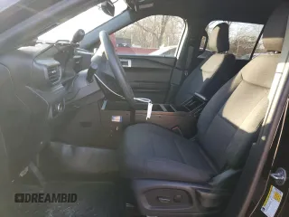 2024 Ford Police Interceptor Utility z VIN 1FM5K8AB4RGA48597, wystawiony jako Copart lot #81979424 z przebiegiem 9 858 mil mil oraz Szkoda całkowita • Salvage title. Historia ofert i sprzedaży dostępna na DreamBid. Obrazek 7.