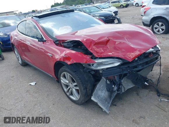2014 Tesla Model S 60 with VIN 5YJSA1H14EFP63897, listed as a IAAI auction lot 42713272 with Not provided miles and . Bid and sale history available at DreamBid. Image 1.