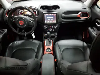 2022 Jeep Renegade Trailhawk with VIN ZACNJDC11NPN52815, listed as a Copart auction lot 86375264 with 35,796 mi miles and Clean Title. Bid and sale history available at DreamBid. Image 8.