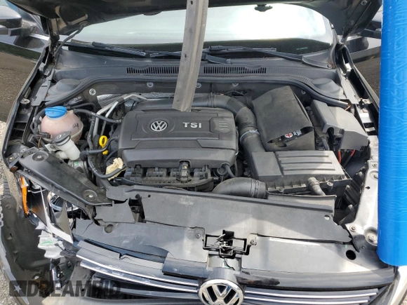 2014 Volkswagen Jetta SEL with VIN 3VWL17AJ2EM440524, listed as a Copart auction lot 61206685 with 104,987 mi miles and Salvage title. Bid and sale history available at DreamBid. Image 11.