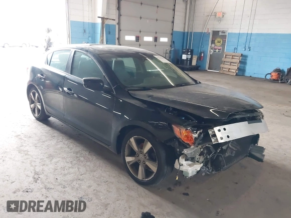 2014 Acura ILX Technology z VIN 19VDE1F71EE005731, wystawiony jako IAAI lot #42279107 z przebiegiem 84 083 mil mil oraz . Historia ofert i sprzedaży dostępna na DreamBid. Obrazek 1.