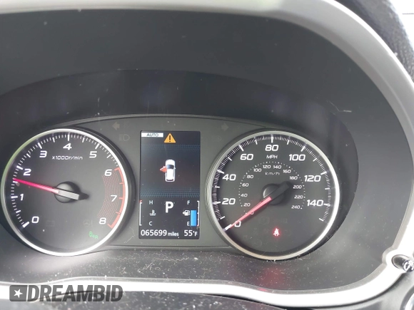 2019 Mitsubishi Eclipse Cross SE z VIN JA4AT5AA2KZ001126, wystawiony jako IAAI lot #41769653 z przebiegiem 65 699 mil mil oraz . Historia ofert i sprzedaży dostępna na DreamBid. Obrazek 7.