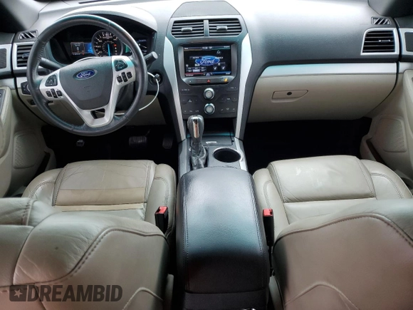 2014 Ford Explorer XLT with VIN 1FM5K7D8XEGA54182, listed as a Copart auction lot 55339475 with 211,975 mi miles and Salvage Title. Bid and sale history available at carsss.com. Image 9.