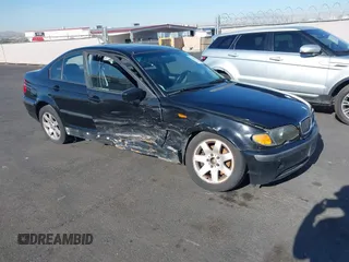 2002 BMW 3 Series 325xi with VIN WBAEU334X2PF69474, listed as a IAAI auction lot 42692602 with 155,300 mi miles and . Bid and sale history available at DreamBid. Image 1.