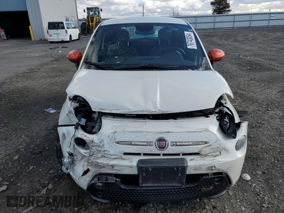 2014 FIAT 500e with VIN 3C3CFFGE9ET172865, listed as a Copart auction lot 76743054 with 87,791 mi miles and Salvage Title. Bid and sale history available at carsss.com. Image 5.