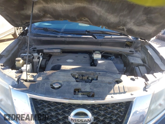 2013 Nissan Pathfinder SV with VIN 5N1AR2MM4DC672307, listed as a IAAI auction lot 41369598 with 187,713 mi miles. Bid and sale history available at carsss.com. Image 10.