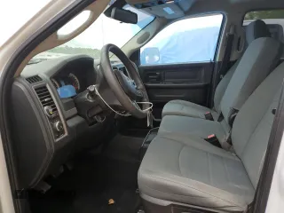2015 Ram 1500 Express z VIN 1C6RR6KT1FS554062, wystawiony jako Copart lot #51677535 z przebiegiem 183 102 mil mil oraz Szkoda całkowita • Salvage title. Historia ofert i sprzedaży dostępna na DreamBid. Obrazek 7.