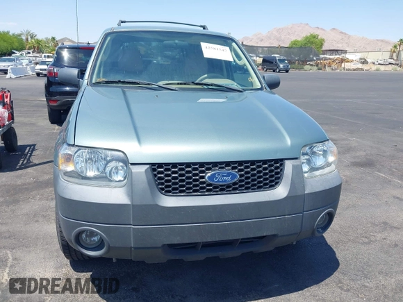 2005 Ford Escape XLT with VIN 1FMYU93175KC21568, listed as a IAAI auction lot 42581547 with 134,721 mi miles and . Bid and sale history available at DreamBid. Image 6.