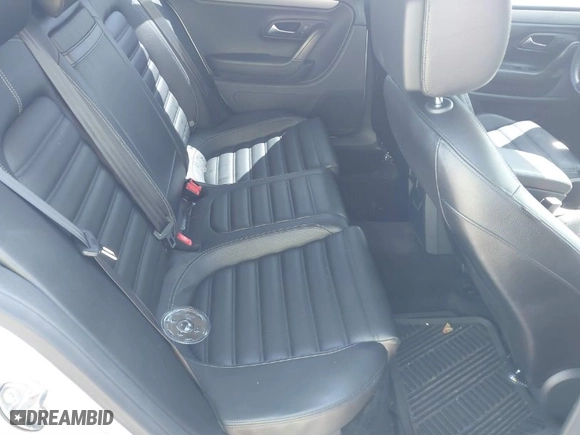 2013 Volkswagen CC Sport with VIN WVWBN7AN7DE556635, listed as a IAAI auction lot 41808795 with 88,482 mi miles. Bid and sale history available at carsss.com. Image 8.