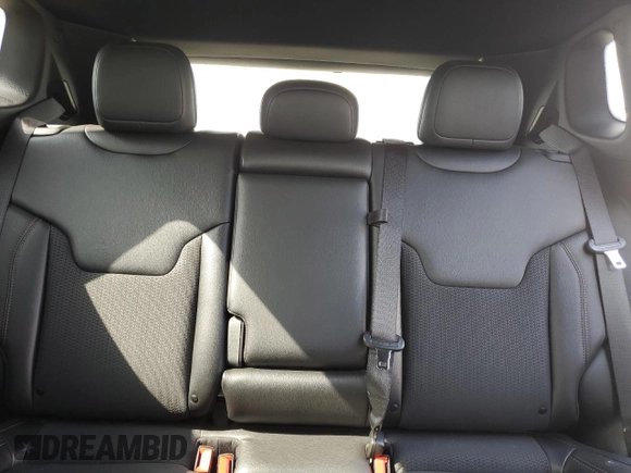 2024 Jeep Compass Trailhawk with VIN 3C4NJDDN5RT579213, listed as a Copart auction lot 50369785 with 5,333 mi miles and Salvage title. Bid and sale history available at DreamBid. Image 10.