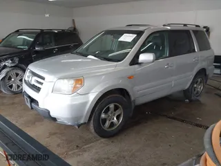 2008 Honda Pilot EX-L with VIN 5FNYF18758B006821, listed as a IAAI auction lot 41642008 with 195,678 mi miles. Bid and sale history available at carsss.com. Image 23.