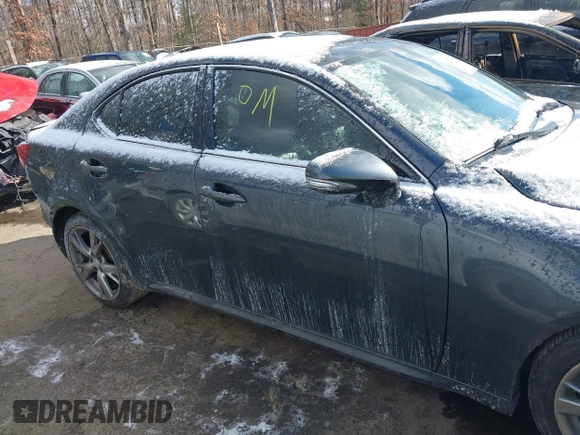 2010 Lexus IS with VIN JTHBF5C22A5112755, listed as a IAAI auction lot 41353230 with 262,814 mi miles and . Bid and sale history available at carsss.com. Image 13.