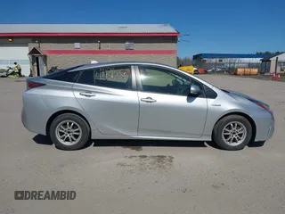 2016 Toyota Prius Two with VIN JTDKBRFU3G3003968, listed as a IAAI auction lot 41951236 with 72,029 mi miles. Bid and sale history available at carsss.com. Image 14.