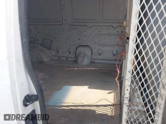2007 Ford Econoline Cargo Commercial with VIN 1FTNE14W37DA33699, listed as a IAAI auction lot 41939703 with 225,391 mi miles and . Bid and sale history available at DreamBid. Image 8.