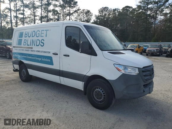 2020 Mercedes-Benz Sprinter with VIN W1W4EBHY4LT019845, listed as a Copart auction lot 46849875 with 60,201 mi miles and Salvage Title. Bid and sale history available at DreamBid. Image 4.