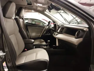 2018 Toyota RAV4 Limited with VIN JTMDFREV6JJ258429, listed as a IAAI auction lot 41678423 with 60,564 mi miles. Bid and sale history available at carsss.com. Image 5.