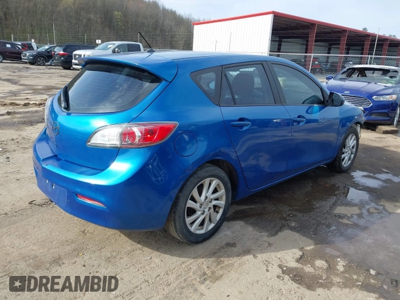2012 Mazda 3 i Touring with VIN JM1BL1L71C1653739, listed as a IAAI auction lot 42023330 with 140,027 mi miles and . Bid and sale history available at DreamBid. Image 4.