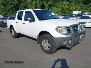 2008 Nissan Frontier LE z VIN 1N6AD07W38C447822, wystawiony jako IAAI lot #42843211 z przebiegiem 233 563 mil mil oraz . Historia ofert i sprzedaży dostępna na DreamBid. Obrazek 1.