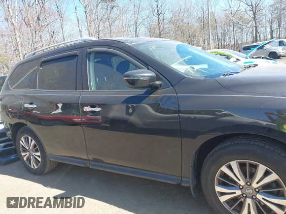 2018 Nissan Pathfinder S with VIN 5N1DR2MM0JC664021, listed as a IAAI auction lot 41741100 with 106,786 mi miles and . Bid and sale history available at DreamBid. Image 14.