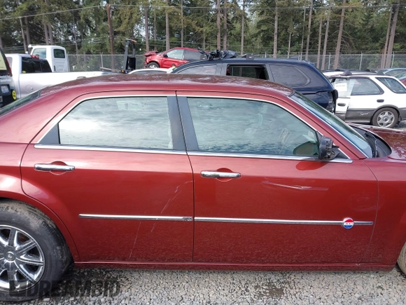 2007 Chrysler 300 C with VIN 2C3LA63H97H766771, listed as a IAAI auction lot 40188877 with 93,933 mi miles. Bid and sale history available at carsss.com. Image 13.