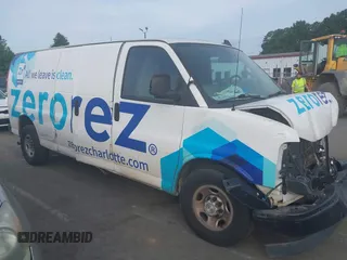 2018 Chevrolet Express Cargo z VIN 1GCZGHFG3J1343855, wystawiony jako IAAI lot #39483464 z przebiegiem 102 343 mil mil oraz . Historia ofert i sprzedaży dostępna na DreamBid. Obrazek 13.