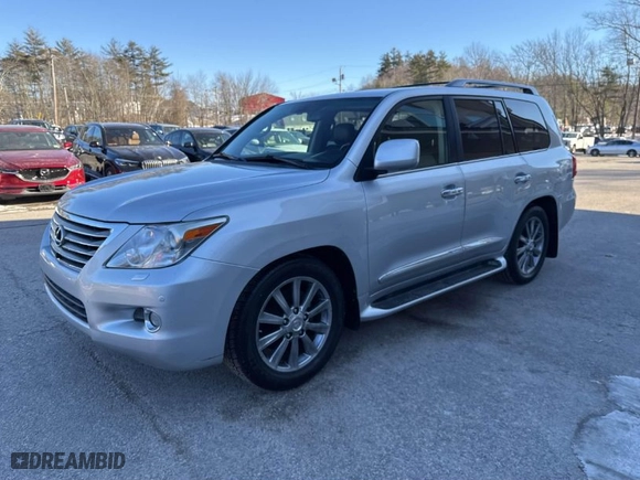 2011 Lexus LX 570 with VIN JTJHY7AX0B4079923, listed as a IAAI auction lot 41479800 with 289,477 mi miles. Bid and sale history available at carsss.com. Image 2.