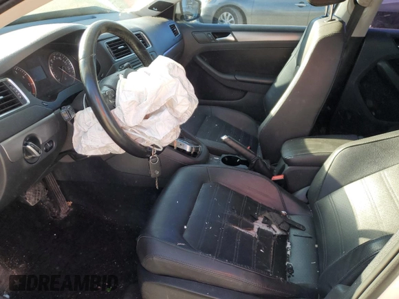 2013 Volkswagen Jetta SEL with VIN 3VWLX7AJ1DM365862, listed as a Copart auction lot 50640445 with Not provided miles and Salvage title. Bid and sale history available at DreamBid. Image 7.