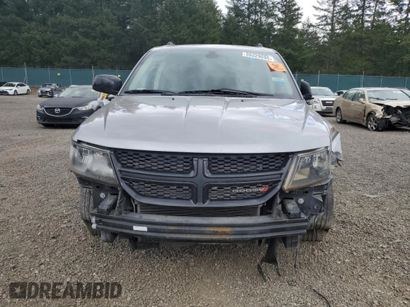 2019 Dodge Journey SE z VIN 3C4PDCBB4KT738442, wystawiony jako Copart lot #55329095 z przebiegiem 93 095 mil mil oraz Szkoda całkowita • Salvage title. Historia ofert i sprzedaży dostępna na DreamBid. Obrazek 5.