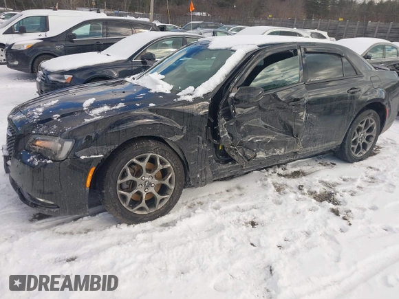 2015 Chrysler 300 with VIN 2C3CCAGG8FH904488, listed as a IAAI auction lot 41516698 with 1 mi miles. Bid and sale history available at carsss.com. Image 17.