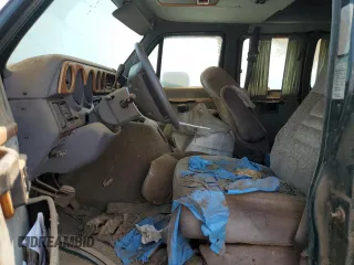 1996 Dodge Cargo with VIN 2B6HB21X8TK121094, listed as a Copart auction lot 70969694 with 110,837 mi miles and Clean Title. Bid and sale history available at carsss.com. Image 7.