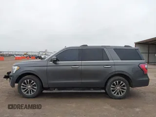 2018 Ford Expedition Limited with VIN 1FMJU1KT4JEA48574, listed as a IAAI auction lot 41588696 with 182,845 mi miles. Bid and sale history available at carsss.com. Image 14.