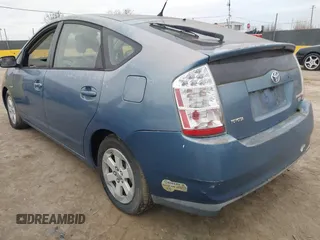 2006 Toyota Prius with VIN JTDKB20U567079117, listed as a IAAI auction lot 41703338 with Not Provided miles. Bid and sale history available at carsss.com. Image 3.