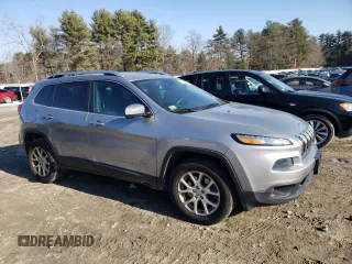 2015 Jeep Cherokee North with VIN 1C4PJMCB3FW702903, listed as a Copart auction lot 43184835 with 152,059 mi miles and Clean Title. Bid and sale history available at carsss.com. Image 4.